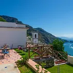 Deluxe Ecuba Villa Praiano