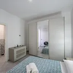Deluxe Ecuba Villa